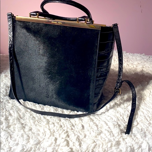 Michael Kors Lana Croc Leather Calf Tote - Picture 9 of 9